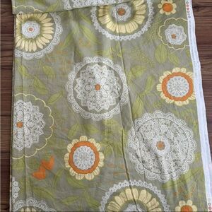 Amy Butler  Rowan Lotus LACEWORK Quilting Cotton Fabric Sage Green 2 yards x 43"